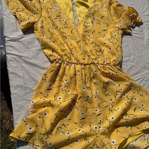 Everly Yellow Floral Short Sleeve Romper